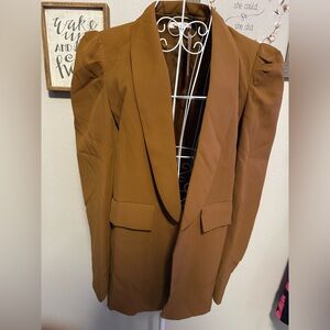 Elegant Tan Women's Blazer